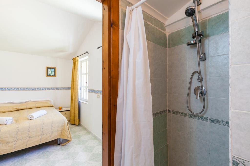 Nitrodi Experience Guest House Barano d'Ischia Luaran gambar