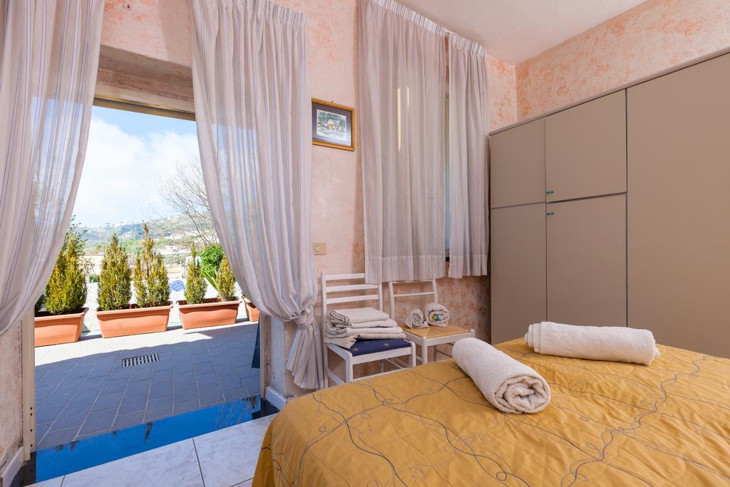 Nitrodi Experience Guest House Barano d'Ischia Luaran gambar