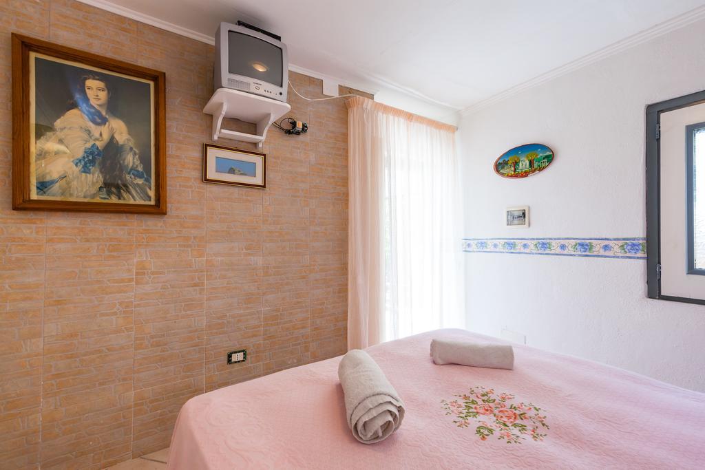 Nitrodi Experience Guest House Barano d'Ischia Luaran gambar