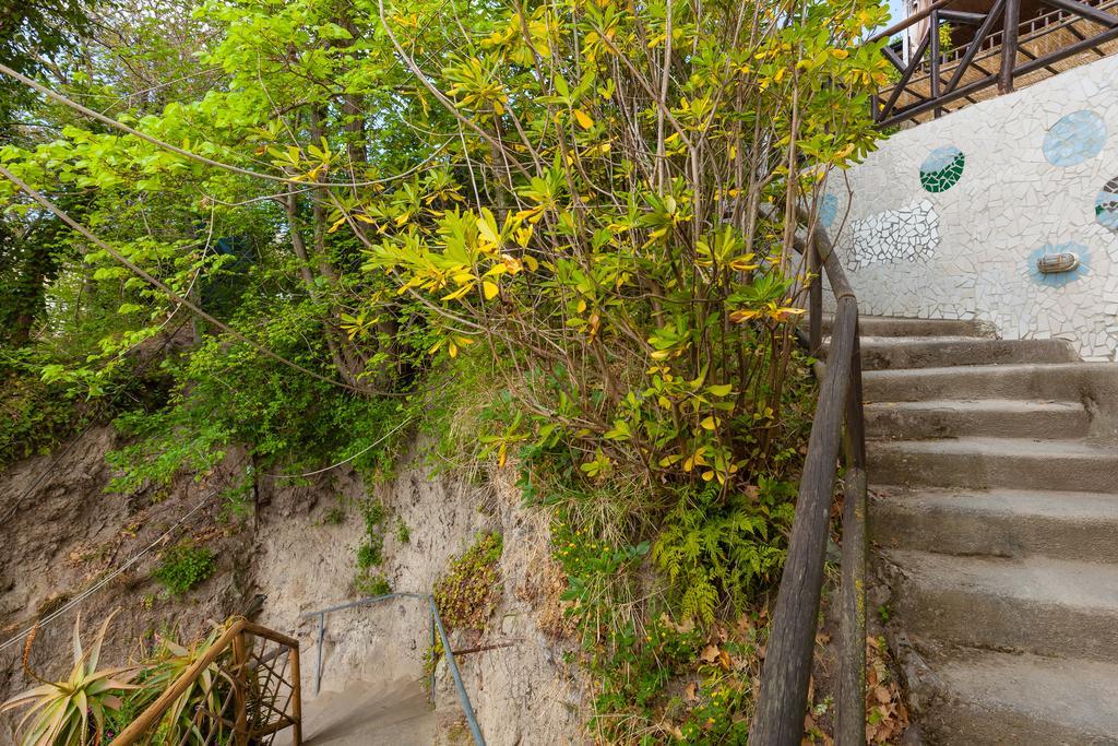Nitrodi Experience Guest House Barano d'Ischia Luaran gambar
