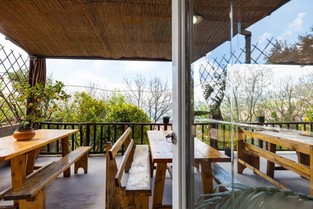 Nitrodi Experience Guest House Barano d'Ischia Luaran gambar