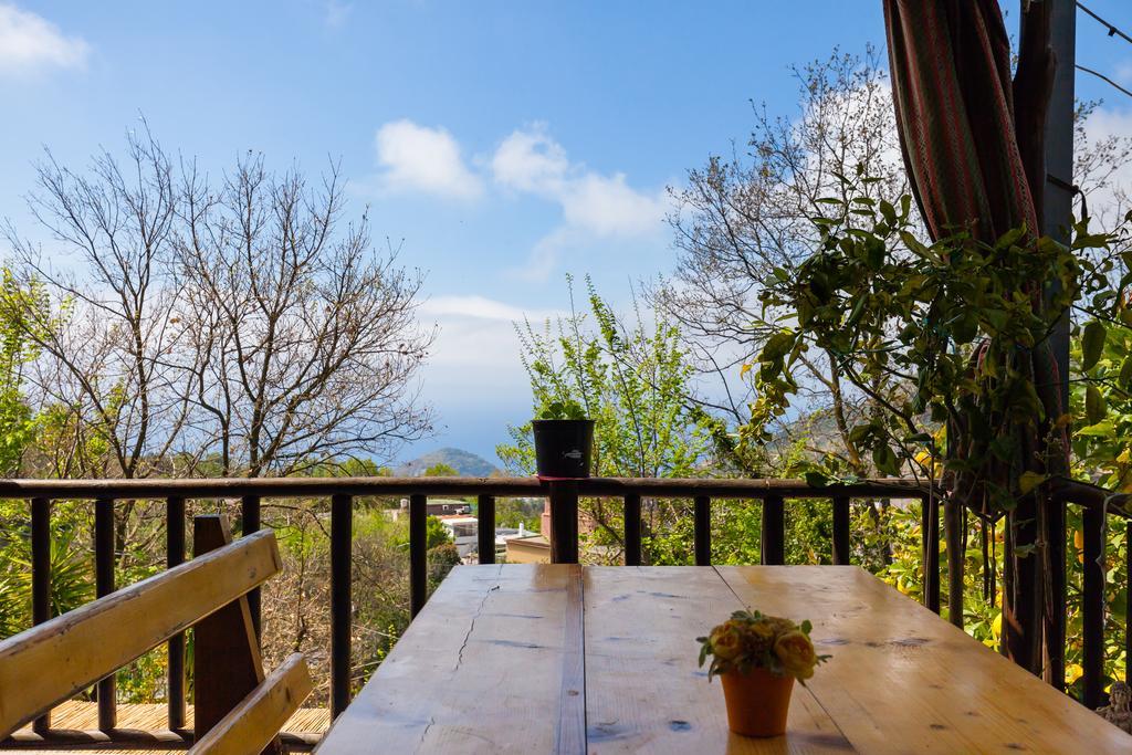 Nitrodi Experience Guest House Barano d'Ischia Luaran gambar